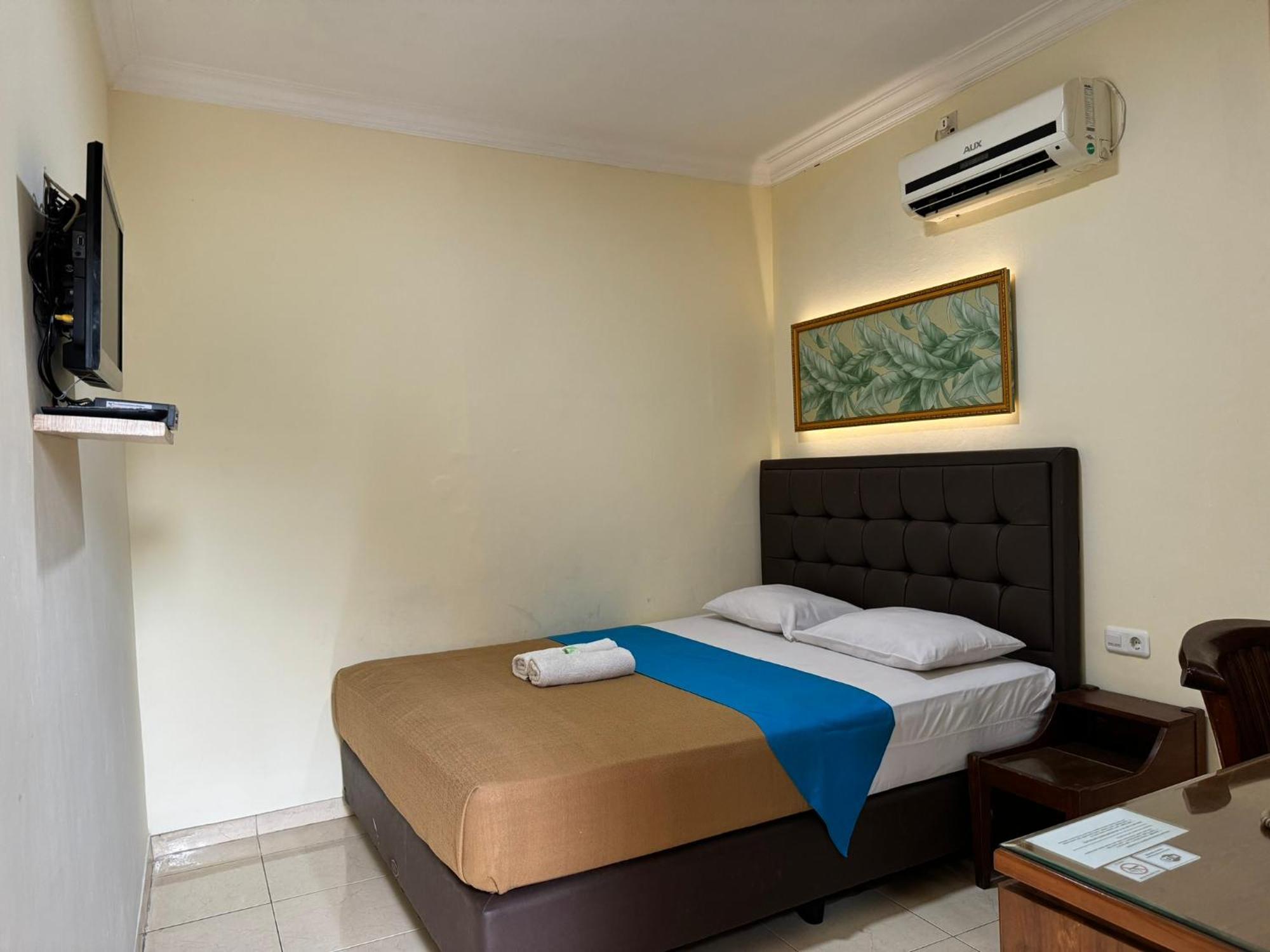 Hotel Priangan Cirebon Eksteriør billede
